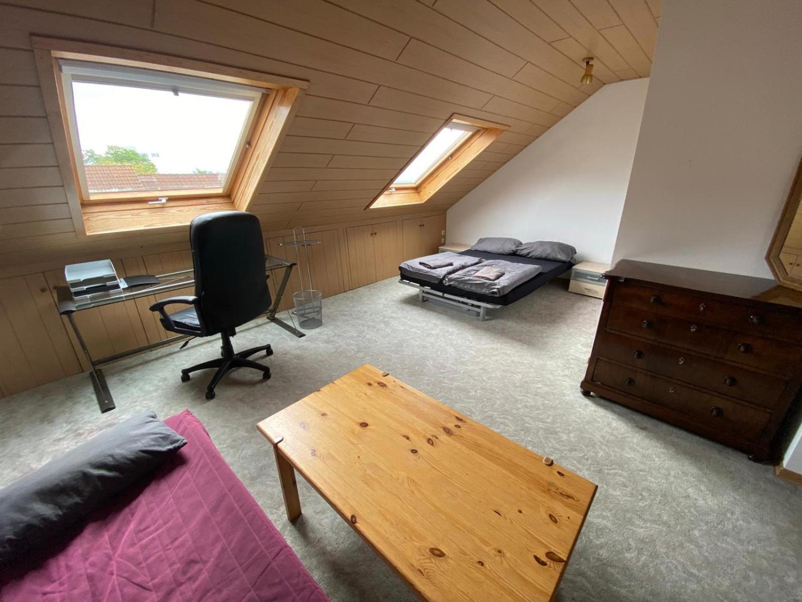 Dachgeschoss In Einem Reihenhaus Appartement Heidelberg Buitenkant foto